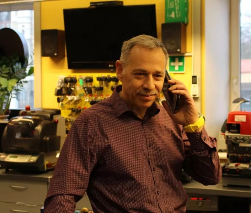 jokubas-kapustinas-kalba-telefonu